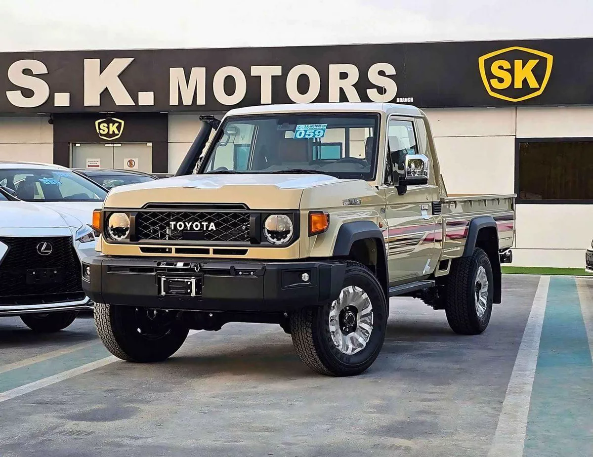 Toyota Land Cruiser Pick Up LX-Z1 | LC79 1GD-FTV SINGLE CABIN TURBO | 2.8L V4 DIESEL | DIFF LOCK | DVD CAMERA + LEATHER SEATS (C