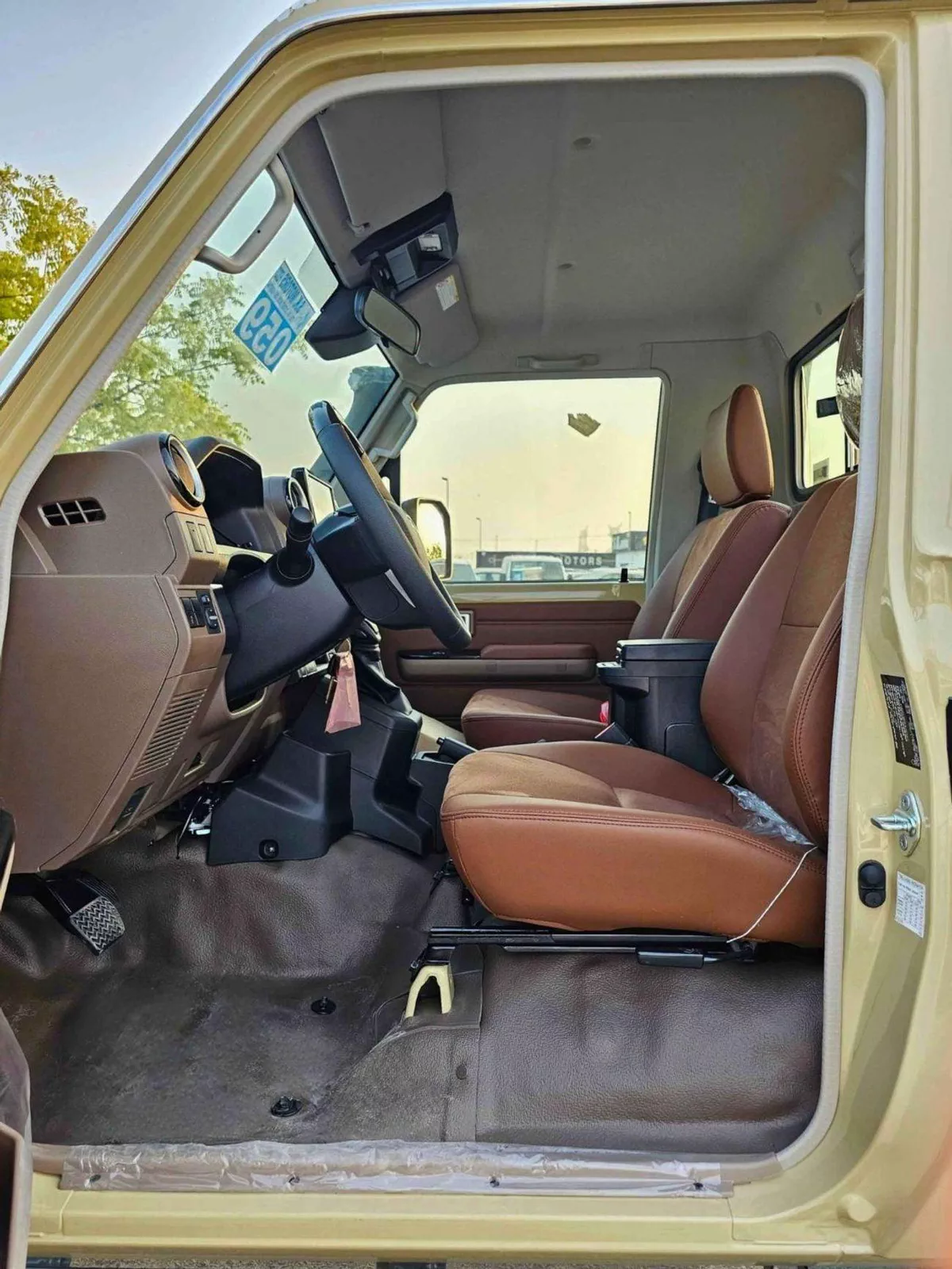 Toyota Land Cruiser Pick Up LX-Z1 | LC79 1GD-FTV SINGLE CABIN TURBO | 2.8L V4 DIESEL | DIFF LOCK | DVD CAMERA + LEATHER SEATS (C-5-0