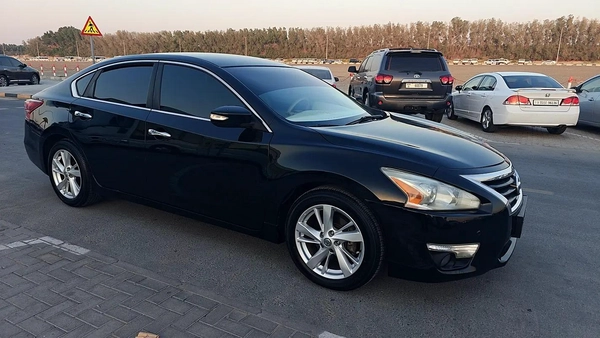 Nissan Altima SV 2013 - GCC Specs - Well Maintained