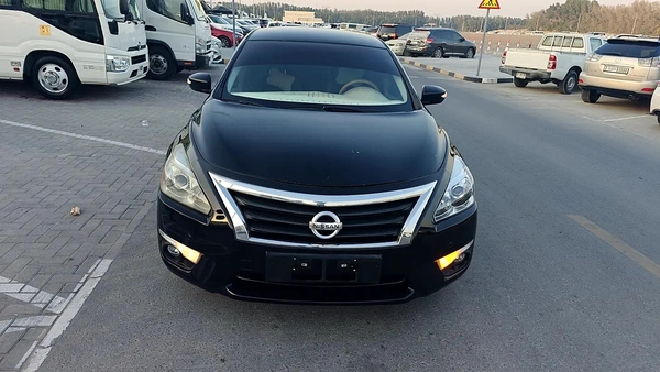 Nissan Altima SV 2013 - GCC Specs - Well Maintained