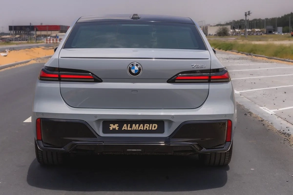 BMW 735i M Sport Individual – 2026 | GCC | 2,496 KM | 5 Years AGMC Warranty | AED 399,000