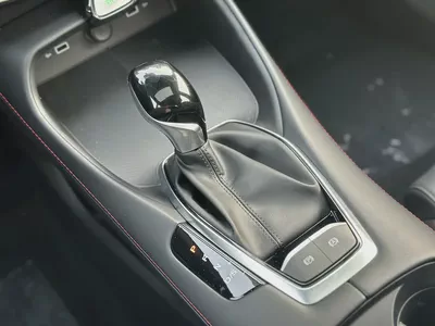 MG5 LUXURY 2026-10