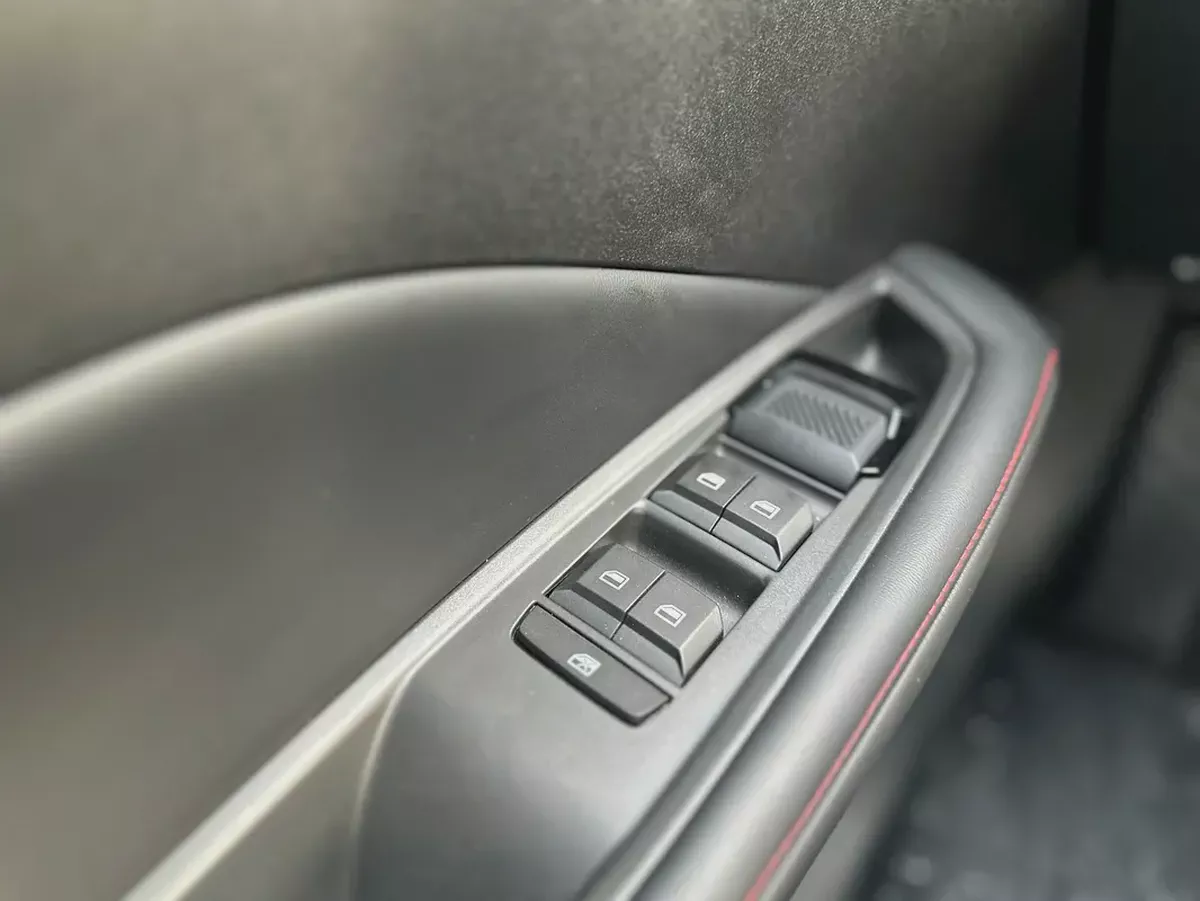 MG5 LUXURY 2026-9-9