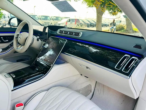 BENZ S63 AMG | E PERPORMANCE | V8 | 2025 | BEIGE INTRIOER | 3108Km | BRAND NEW | FRESH JAPAN IMPORT
