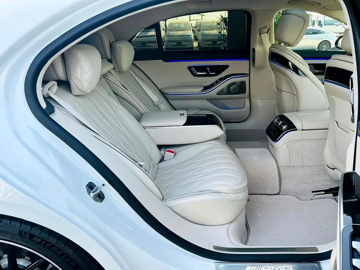 BENZ S63 AMG | E PERPORMANCE | V8 | 2025 | BEIGE INTRIOER | 3108Km | BRAND NEW | FRESH JAPAN IMPORT