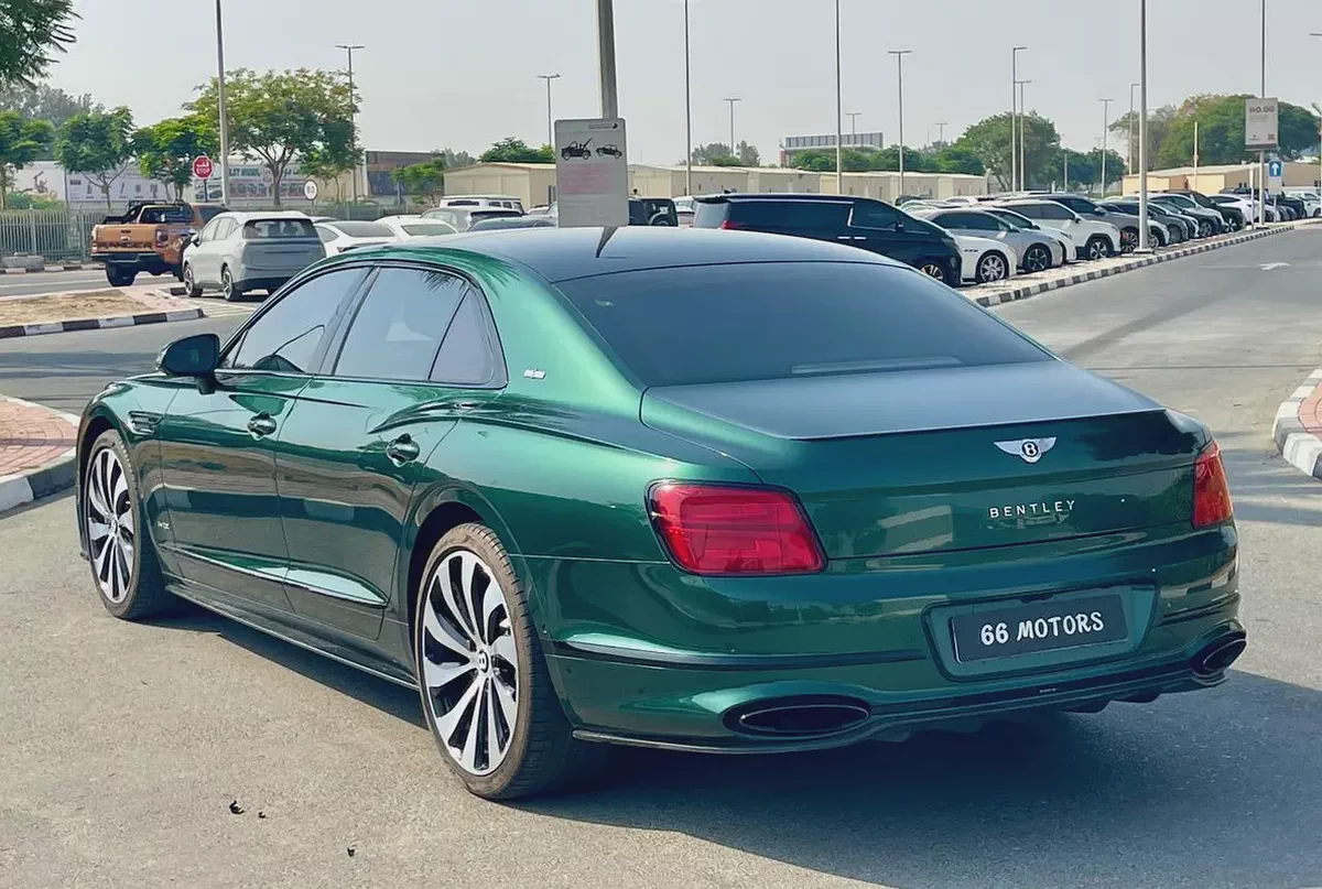 Bentley Flying Spur First Edition 2021 GCC W12 Fully Loaded-3-3