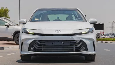 2026 Toyota Camry LE 2.5L AT Hybrid (White)-3