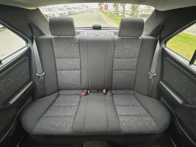 Mercedes Benz C200 1997 45000km only - 4 Auction Grade - Original Paint - Japan Import Clean Title-13