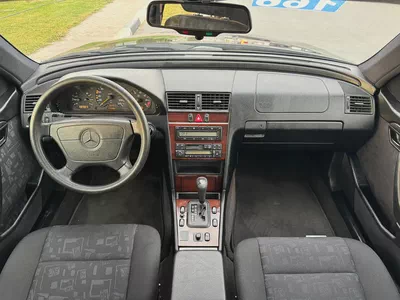 Mercedes Benz C200 1997 45000km only - 4 Auction Grade - Original Paint - Japan Import Clean Title-8