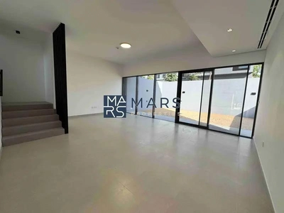 Brand New 3badroom villa in Masaar _For rent-5