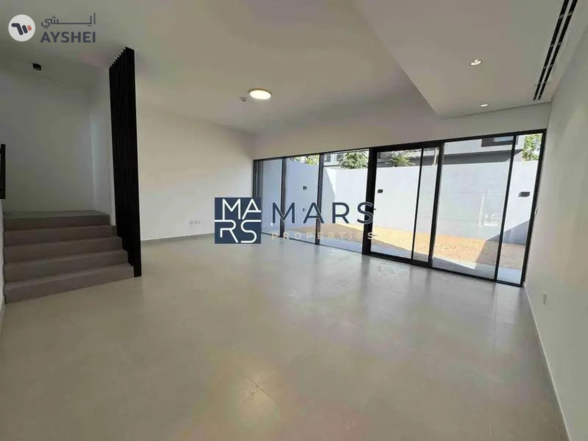 Brand New 3badroom villa in Masaar _For rent-5-5