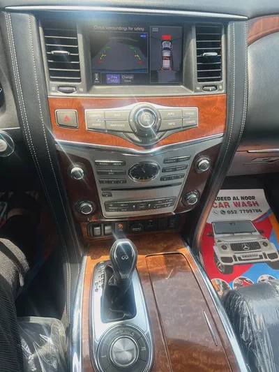 إنڤنتي QX80 موديل 2019-14