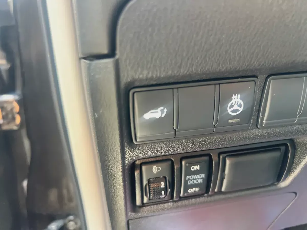 إنڤنتي QX80 موديل 2019-13-13