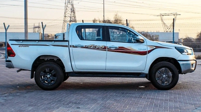 Toyota Hilux GLX FULL OPTION 2.7 AT-2