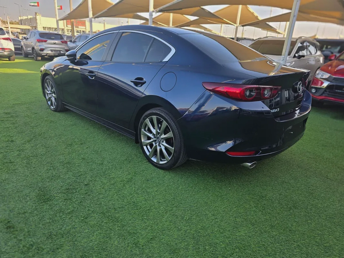 Mazda 3  -2023- GCC - FREE ACCIDENT-ORIGINAL PAINT—LOW MILAGE—EXCELLENT CONDITIONS -SERVICES EGINCE-5-5
