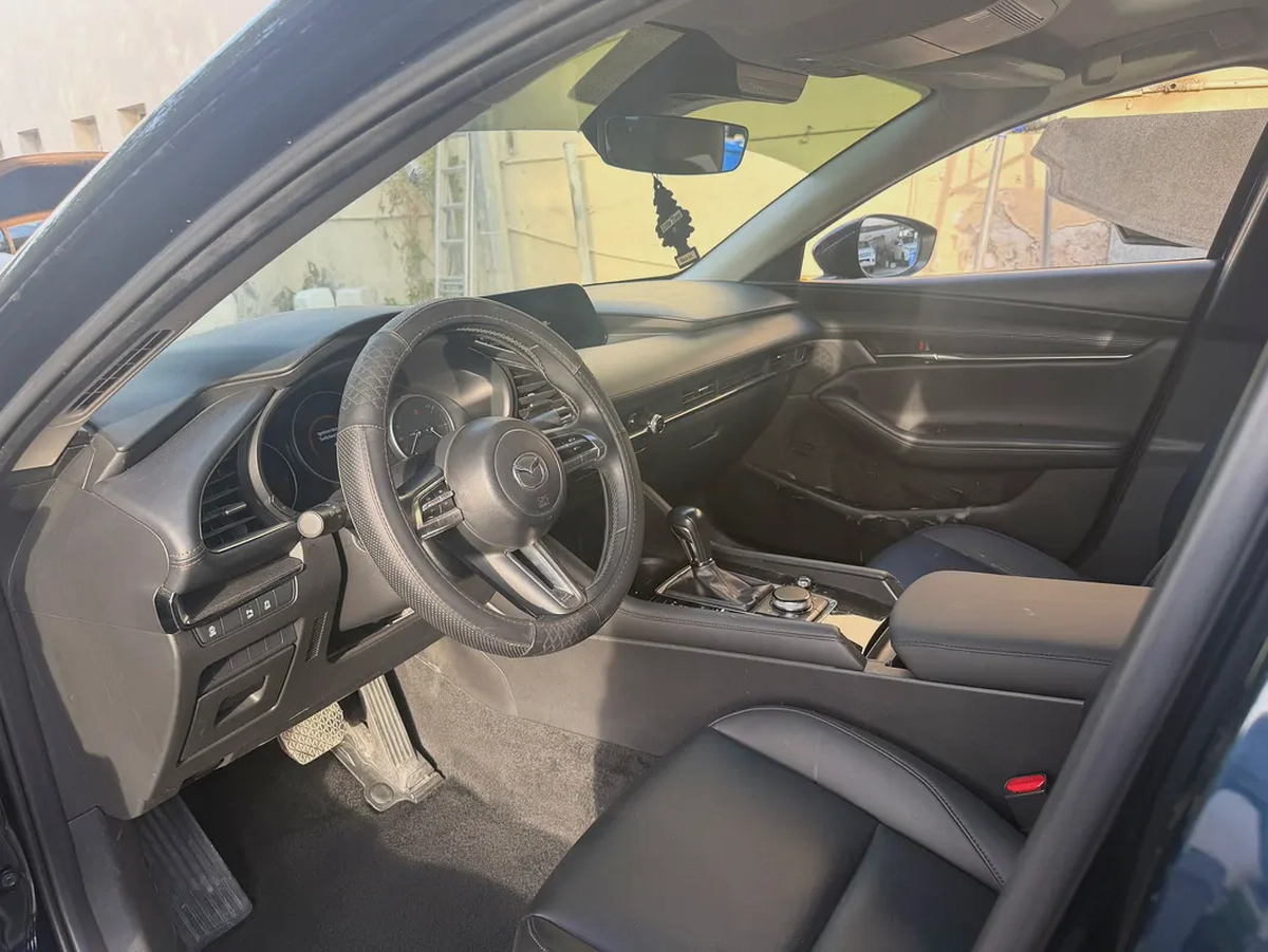 Mazda 3  -2023- GCC - FREE ACCIDENT-ORIGINAL PAINT—LOW MILAGE—EXCELLENT CONDITIONS -SERVICES EGINCE-10-10