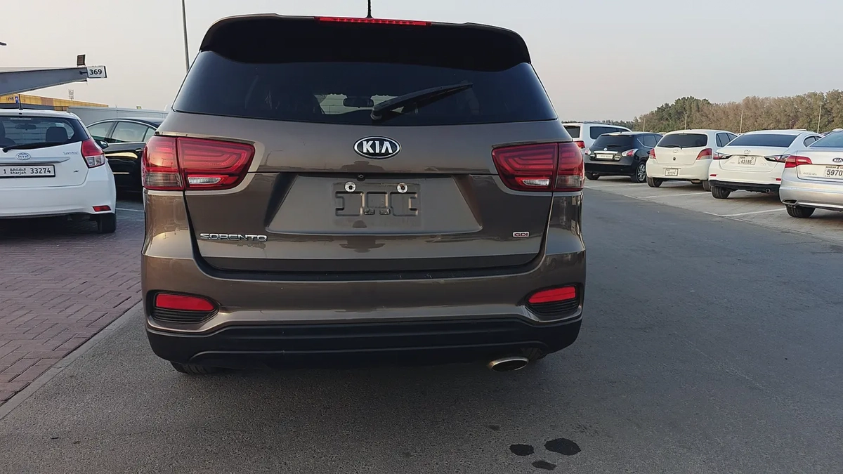 2020 Kia Sorento GL American Specs-9-9