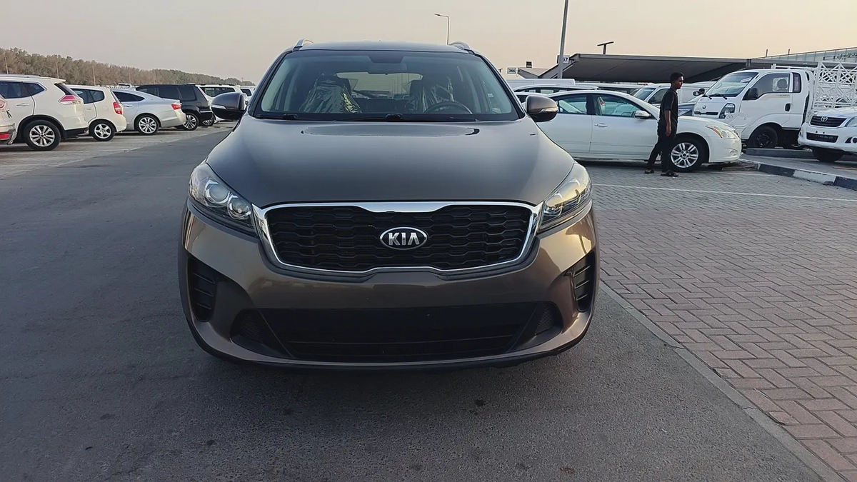 2020 Kia Sorento GL American Specs-6-6