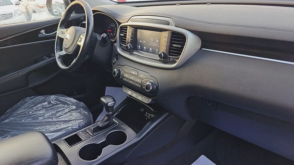 2020 Kia Sorento GL American Specs-7-7