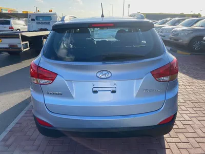 Hyundai tucson 2013 silver color GCC cleen car-1