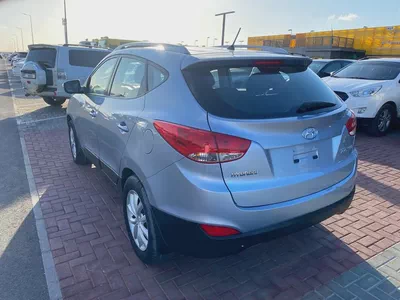 Hyundai tucson 2013 silver color GCC cleen car-5