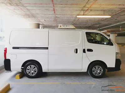 Nissan Urvan NV350 3Seater V4 2.5 Chiller Van 2022 Model GCC Specs In Perfect Condition-3