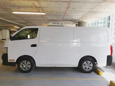 Nissan Urvan NV350 3Seater V4 2.5 Chiller Van 2022 Model GCC Specs In Perfect Condition-4