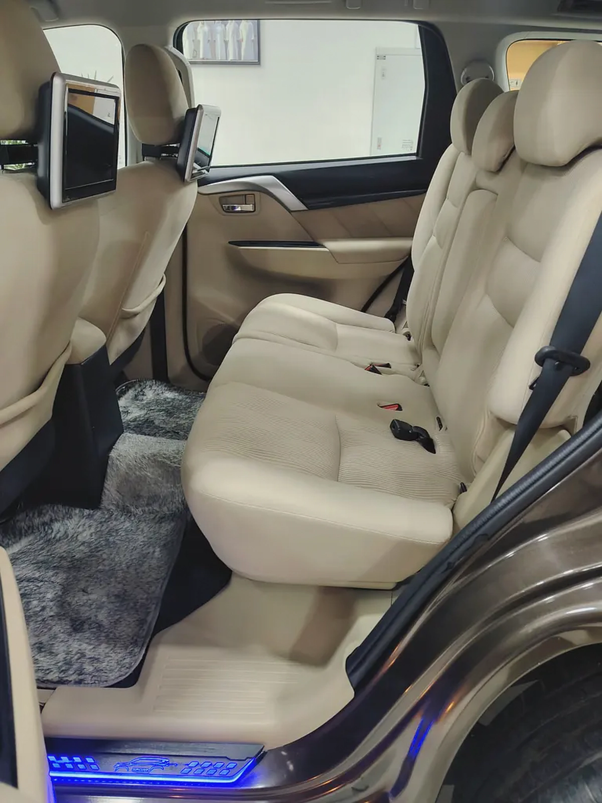 Mitsubishi Montero Sport 2017 GLS Top Line GCC Specs