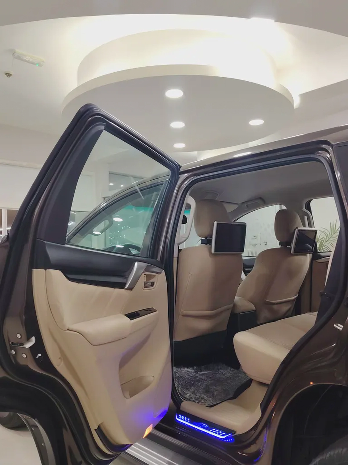 Mitsubishi Montero Sport 2017 GLS Top Line GCC Specs