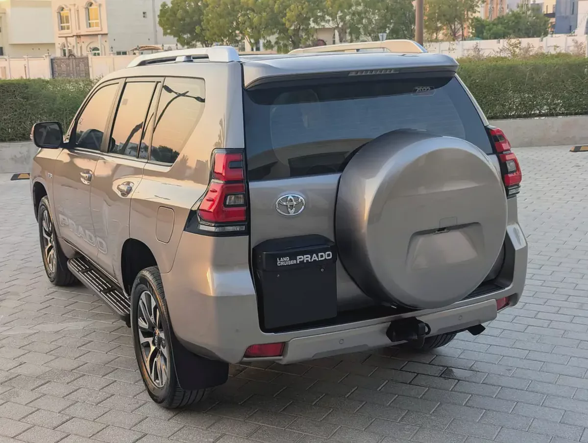 Toyota Prado 2022 VXR | Top Full Option | V6 4.0L | 24,392 KM | Excellent Condition-13-13