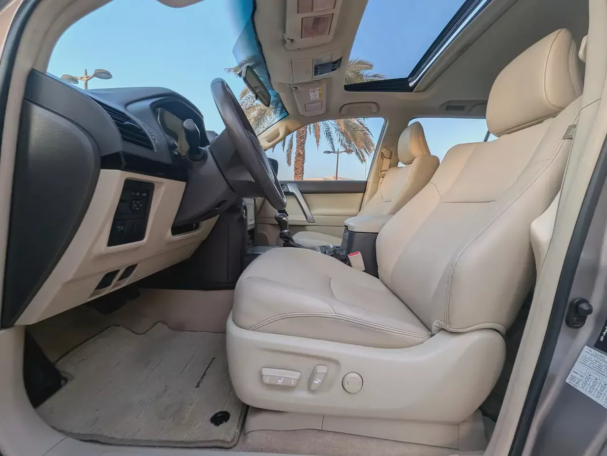 Toyota Prado 2022 VXR | Top Full Option | V6 4.0L | 24,392 KM | Excellent Condition-4-4