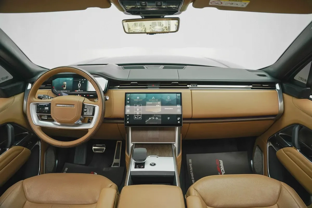 2024 RANGE ROVER P530 AUTOBIOGRAPHY WITH WARRANTY AND SERVICE CONTRACT-12-12