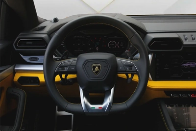 2025 LAMBORGHINI URUS SE - BRAND NEW - FULLY LOADED - LOCAL REGISTRATION-13