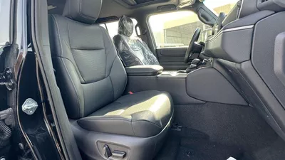 Toyota Prado GXR 2.4L V4 PETROL / FULL OPTION / 360 CAMERA WITH HEAD UP DISPLAY / 2026 ONLY FOR-11