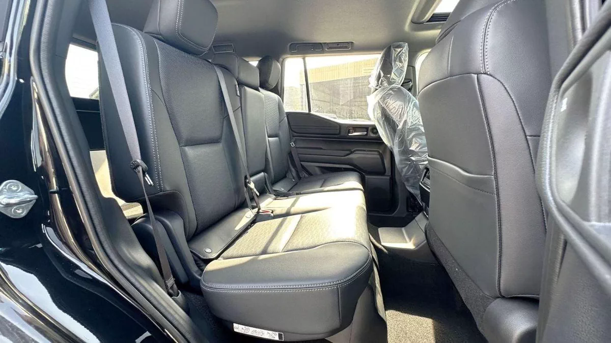 Toyota Prado GXR 2.4L V4 PETROL / FULL OPTION / 360 CAMERA WITH HEAD UP DISPLAY / 2026 ONLY FOR-12-0