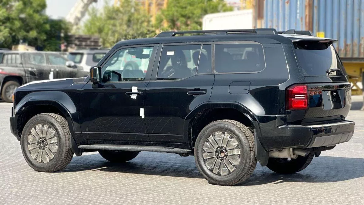 Toyota Prado GXR 2.4L V4 PETROL / FULL OPTION / 360 CAMERA WITH HEAD UP DISPLAY / 2026 ONLY FOR-5-0