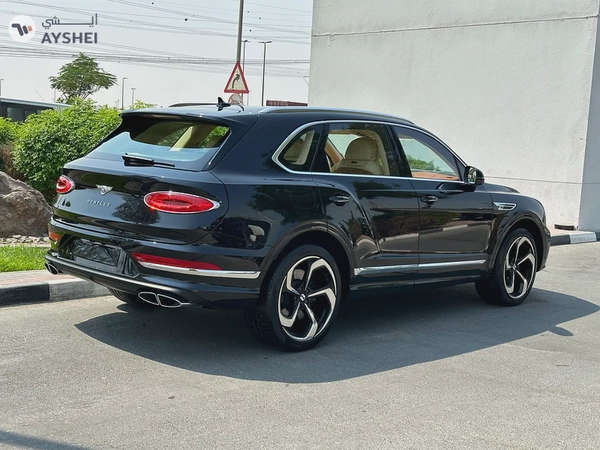Bentley Bentayga 2022 low mileage