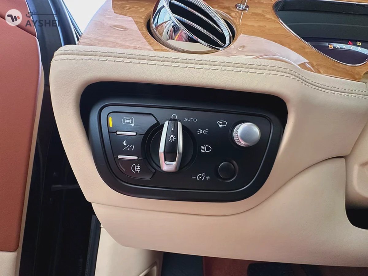 Bentley Bentayga 2022 low mileage-9-9