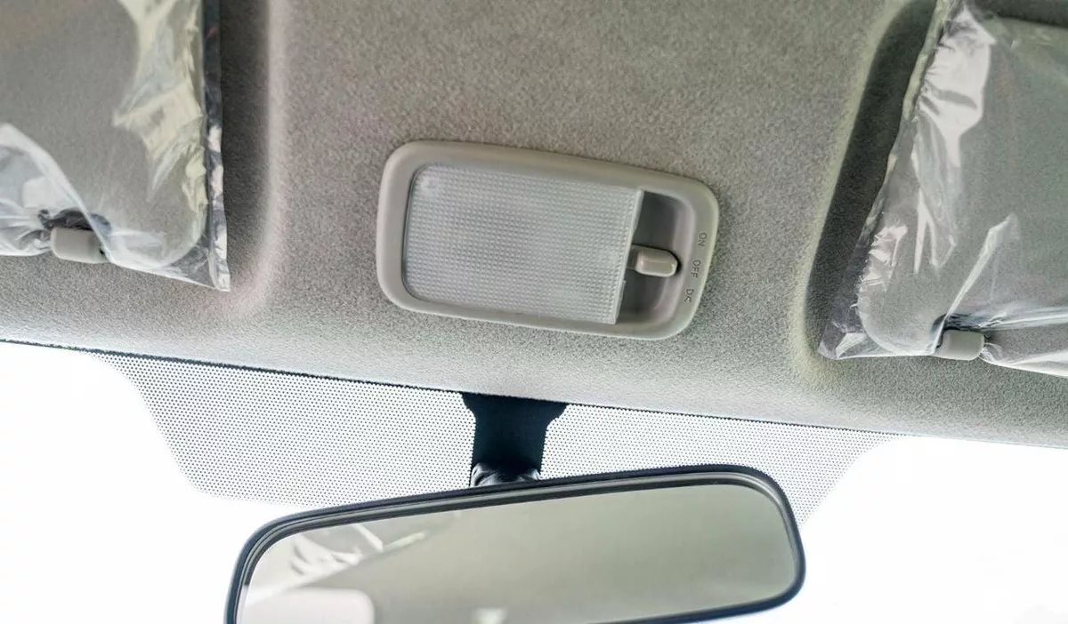Toyota Hiace GL (LHD) TOYOTA HIACE STD 2.7P MT 15-SEATER MY2024 – WHITE-12-0