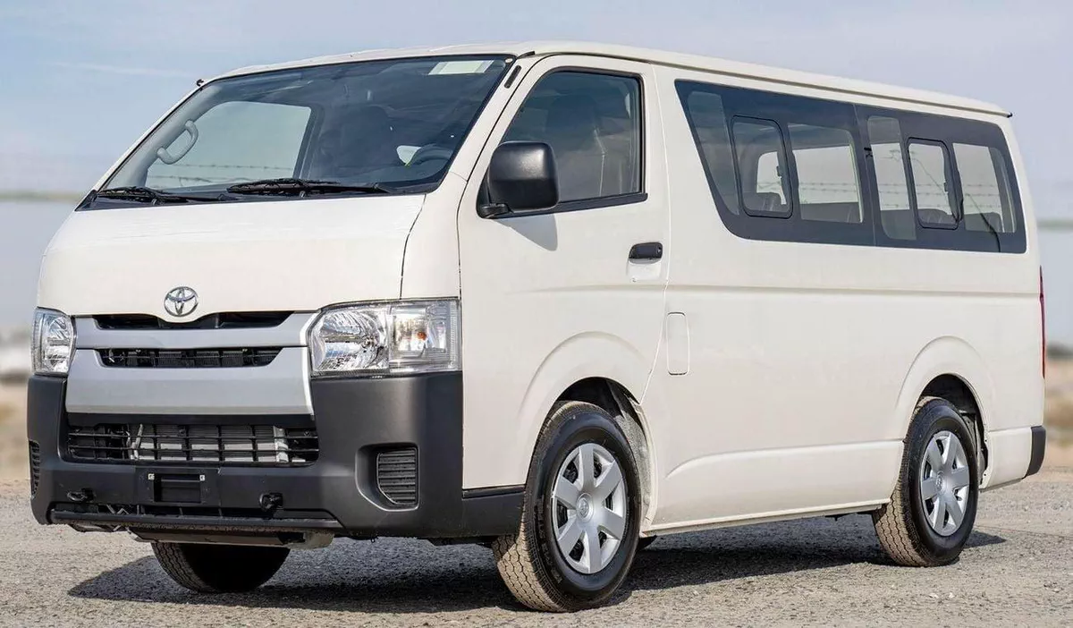 Toyota Hiace GL (LHD) TOYOTA HIACE STD 2.7P MT 15-SEATER MY2024 – WHITE
