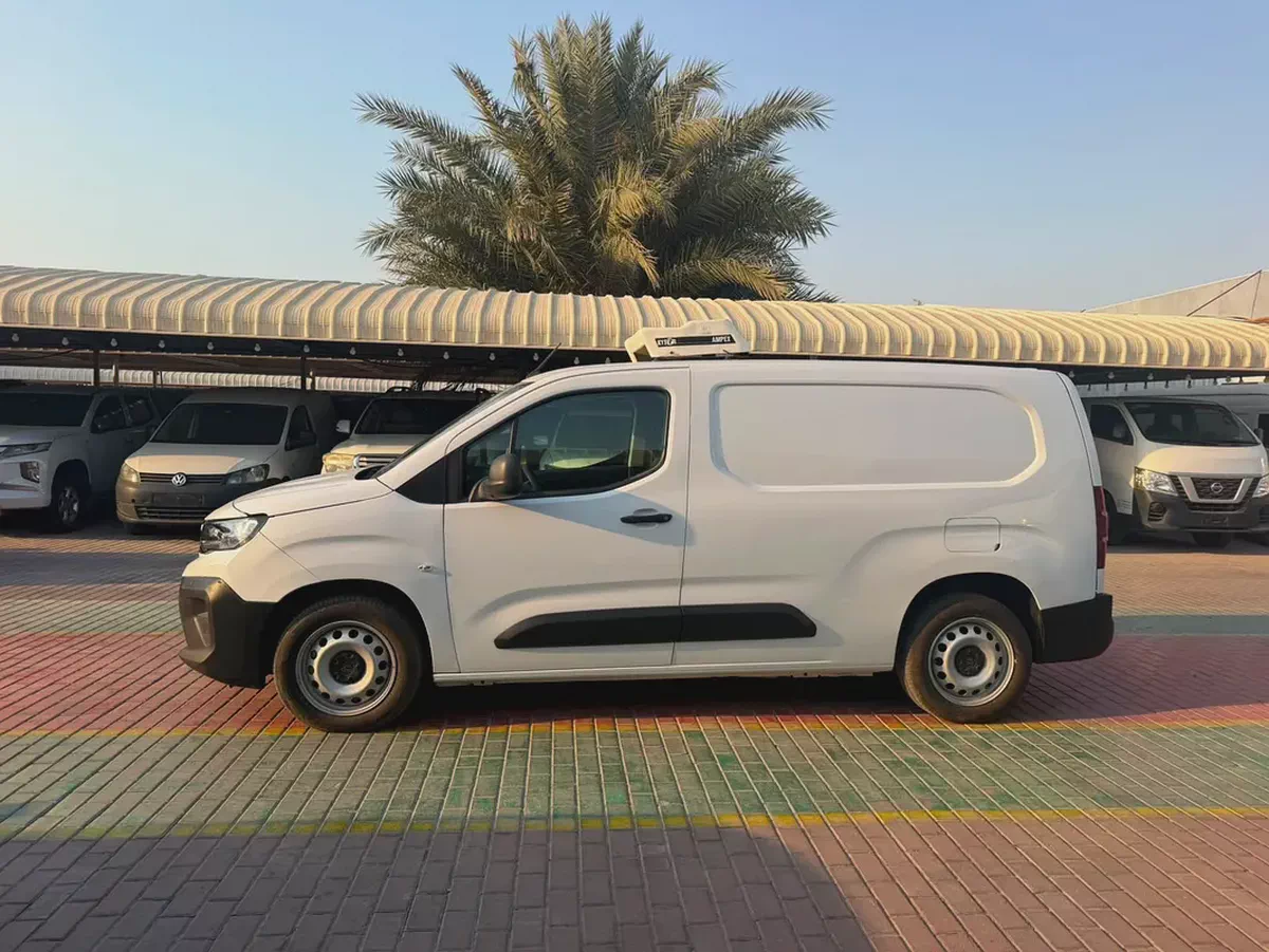 Peugeot Partner Van Long Body 2025 GCC Specs-2-2