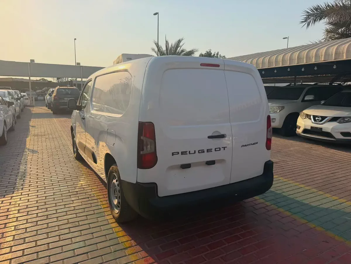 Peugeot Partner Van Long Body 2025 GCC Specs-4-4