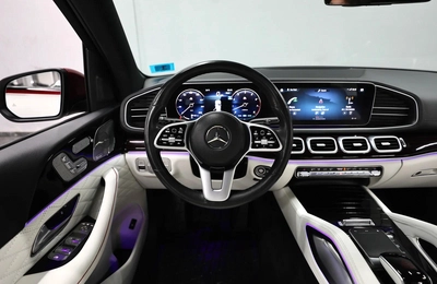 Maybach Kit | 3700 AED monthly Under Warranty Till 2027 | Free Insurance + Registration-9