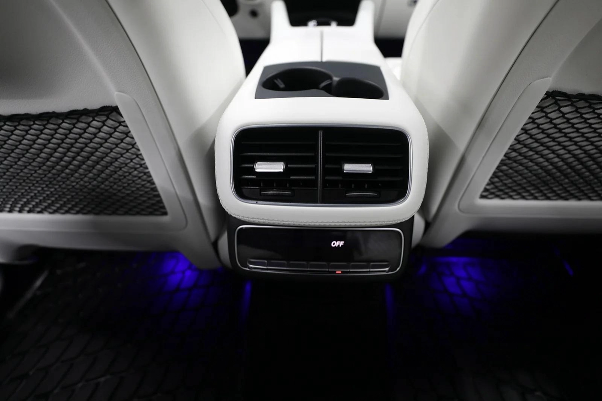 Maybach Kit | 3700 AED monthly Under Warranty Till 2027 | Free Insurance + Registration-2-2