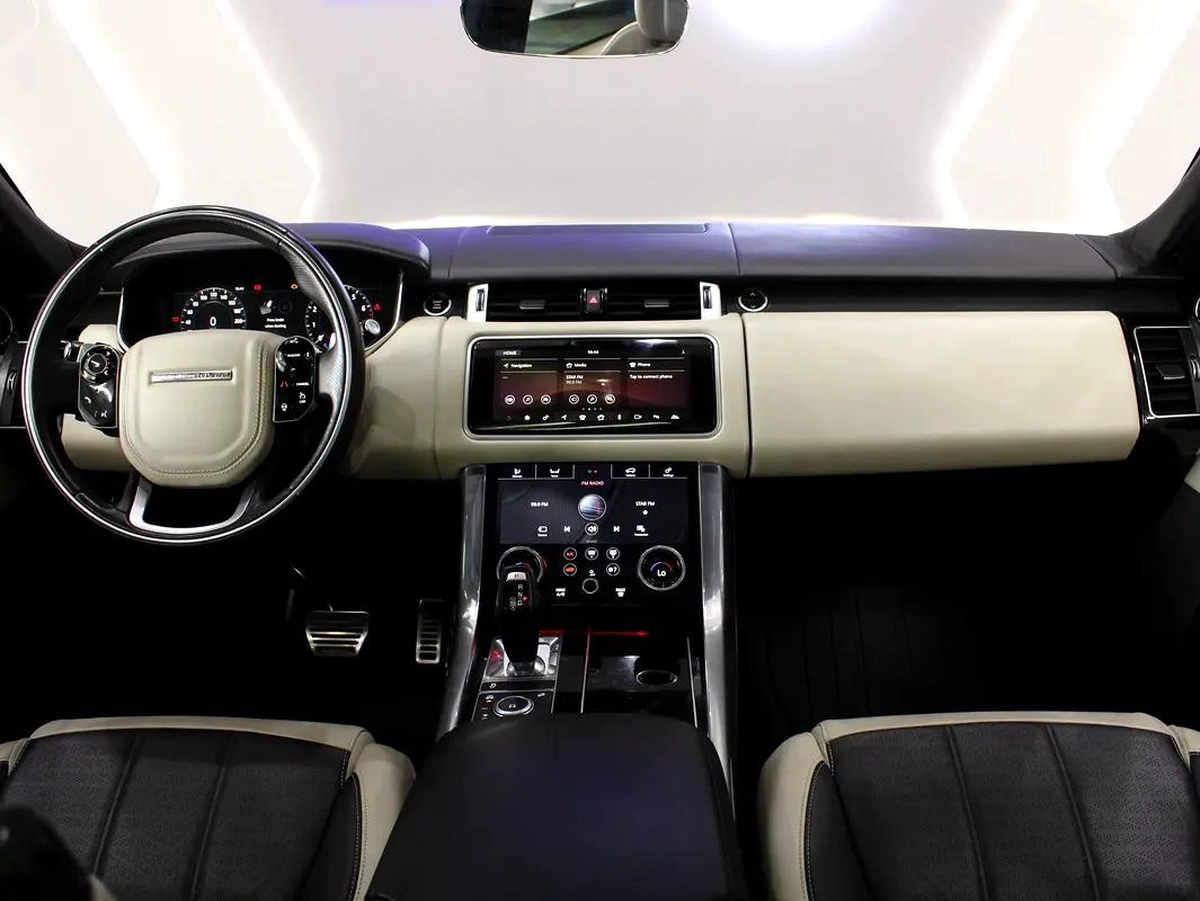 2018 - Land Rover Range Rover Sport HSE - Prestige Condition Perfect inside and out-7-7