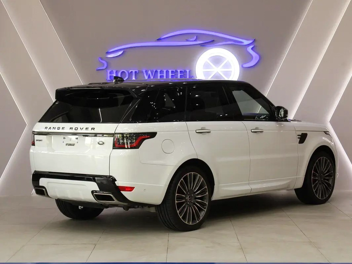 2018 - Land Rover Range Rover Sport HSE - Prestige Condition Perfect inside and out-11-11