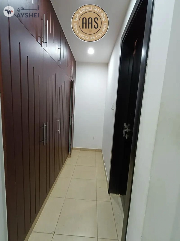 Very Spacious 1Bhk Chillar free Available in 60k