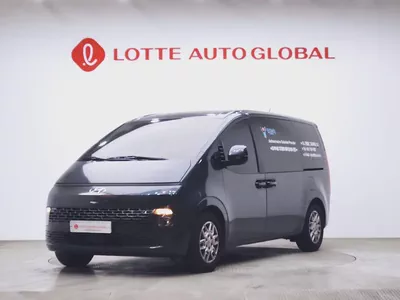 STARIA (D) 2.2 Tourer Modern 9 seats-0