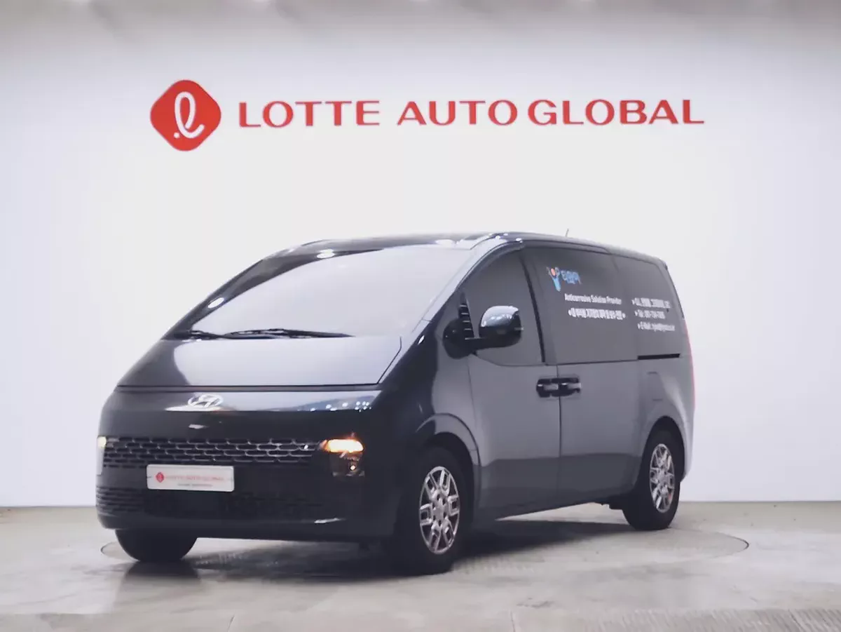 STARIA (D) 2.2 Tourer Modern 9 seats