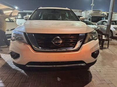 Nissan Pathfinder Hybrid Sunroof GCC – Full Option
Model: 2019
Mileage: 81,393 KMS
Spec: GCC
Very cl-11